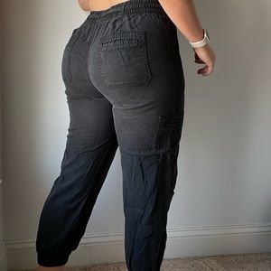 American Eagle Black Cargo Pants with Drawstring